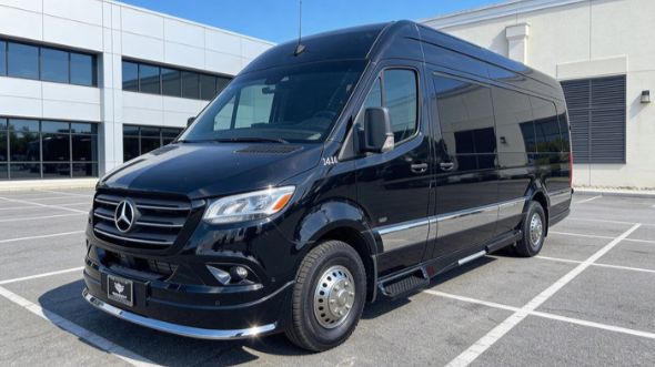 10 passenger sprinter van elk grove