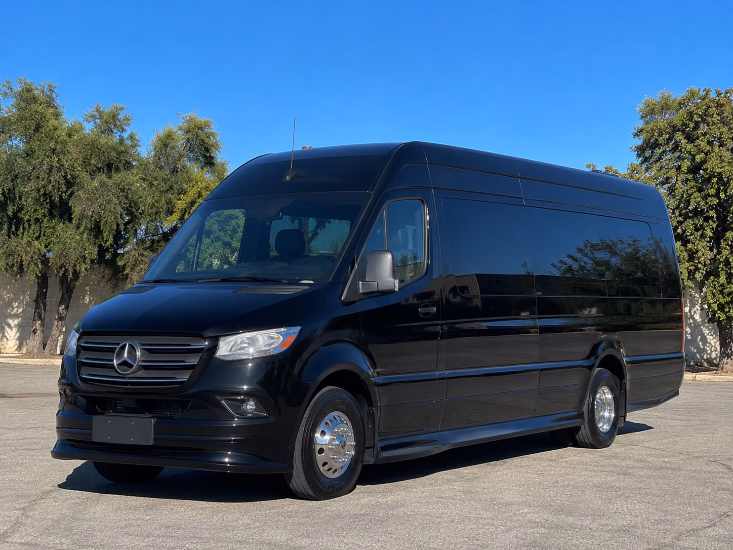 find the perfect transportation for your next private event 3