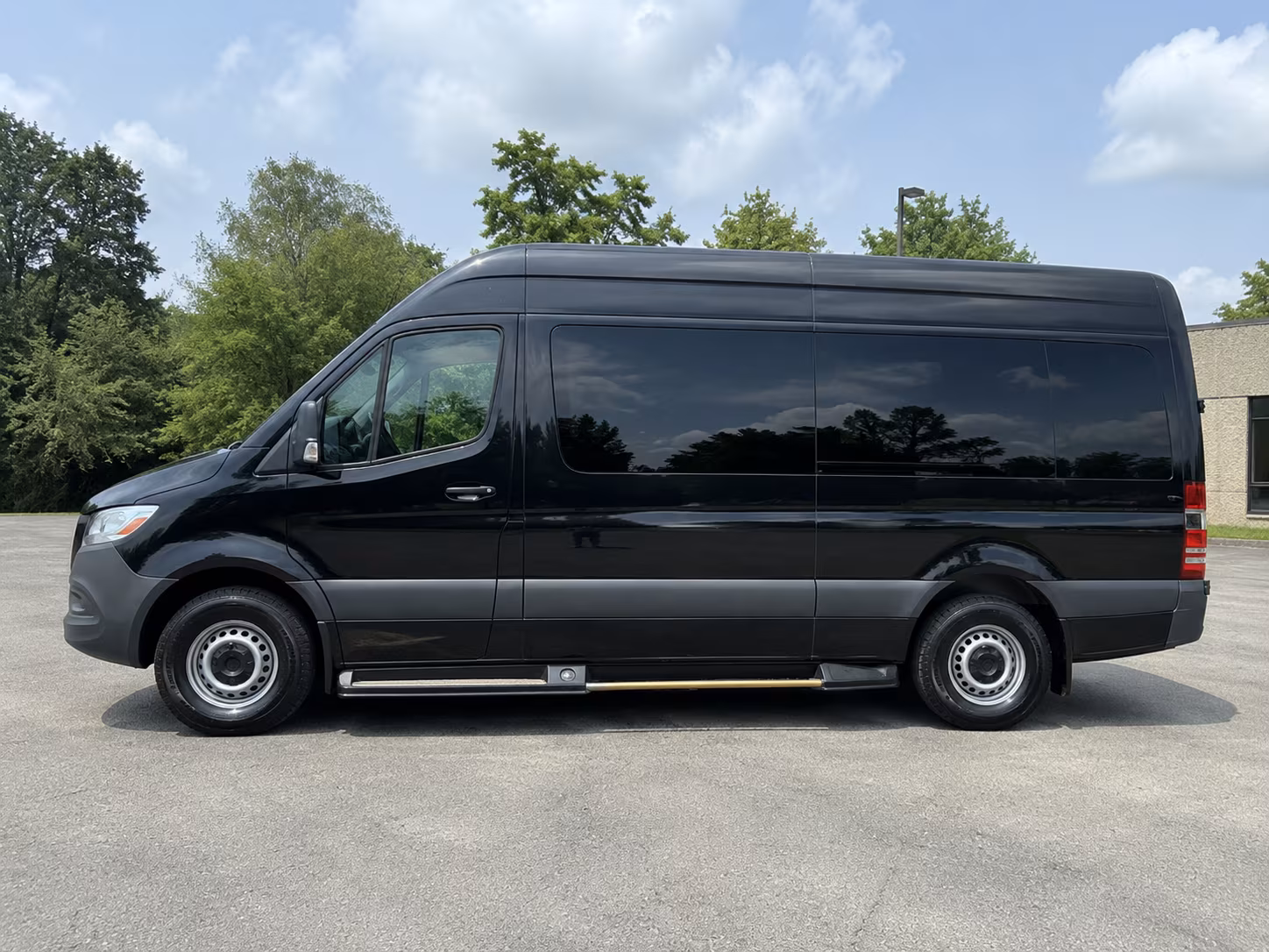 find the perfect transportation for your next wedding 3