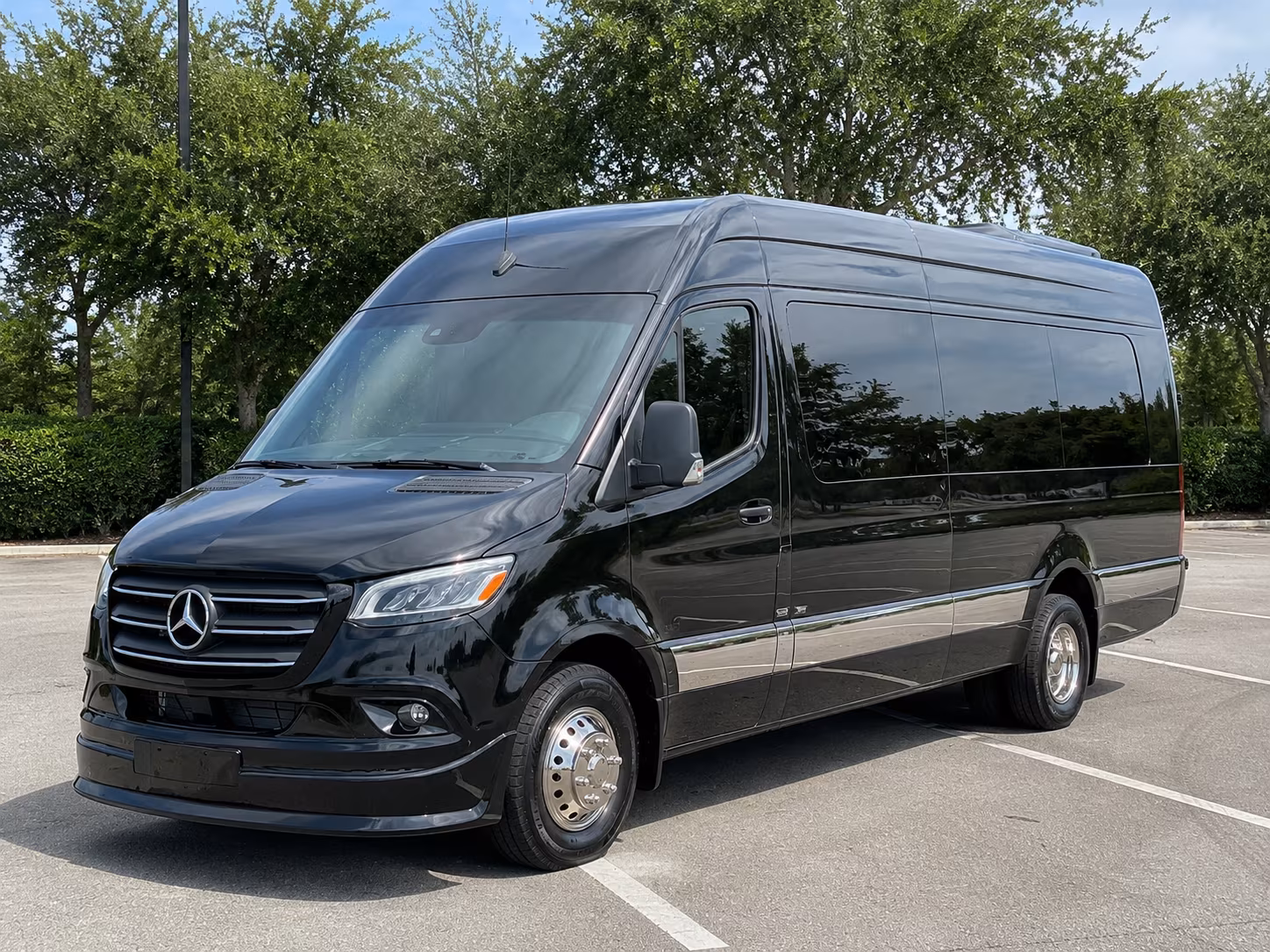 find the perfect transportation for your next wine tour 4
